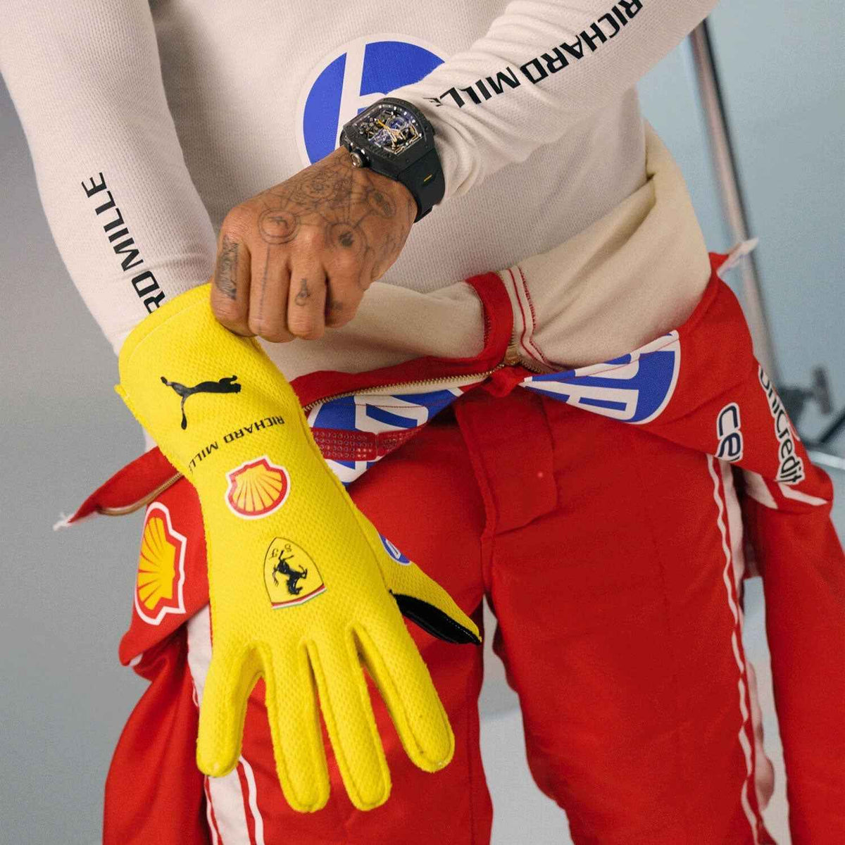 Lewis Hamilton 2026 Silverstone British GP Race Gloves F1 Ferrari